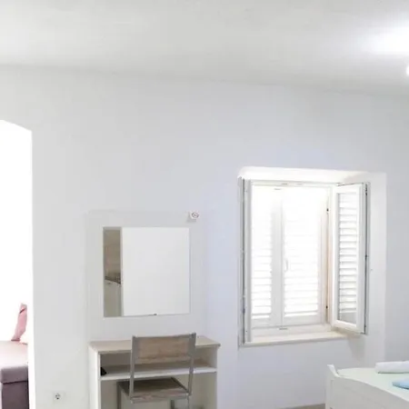 Studio Apartments & Rooms Lela, Sipan Island Sipanska Luka  Room photo