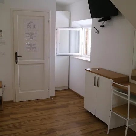 Studio Apartments & Rooms Lela, Sipan Island Sipanska Luka  Room photo