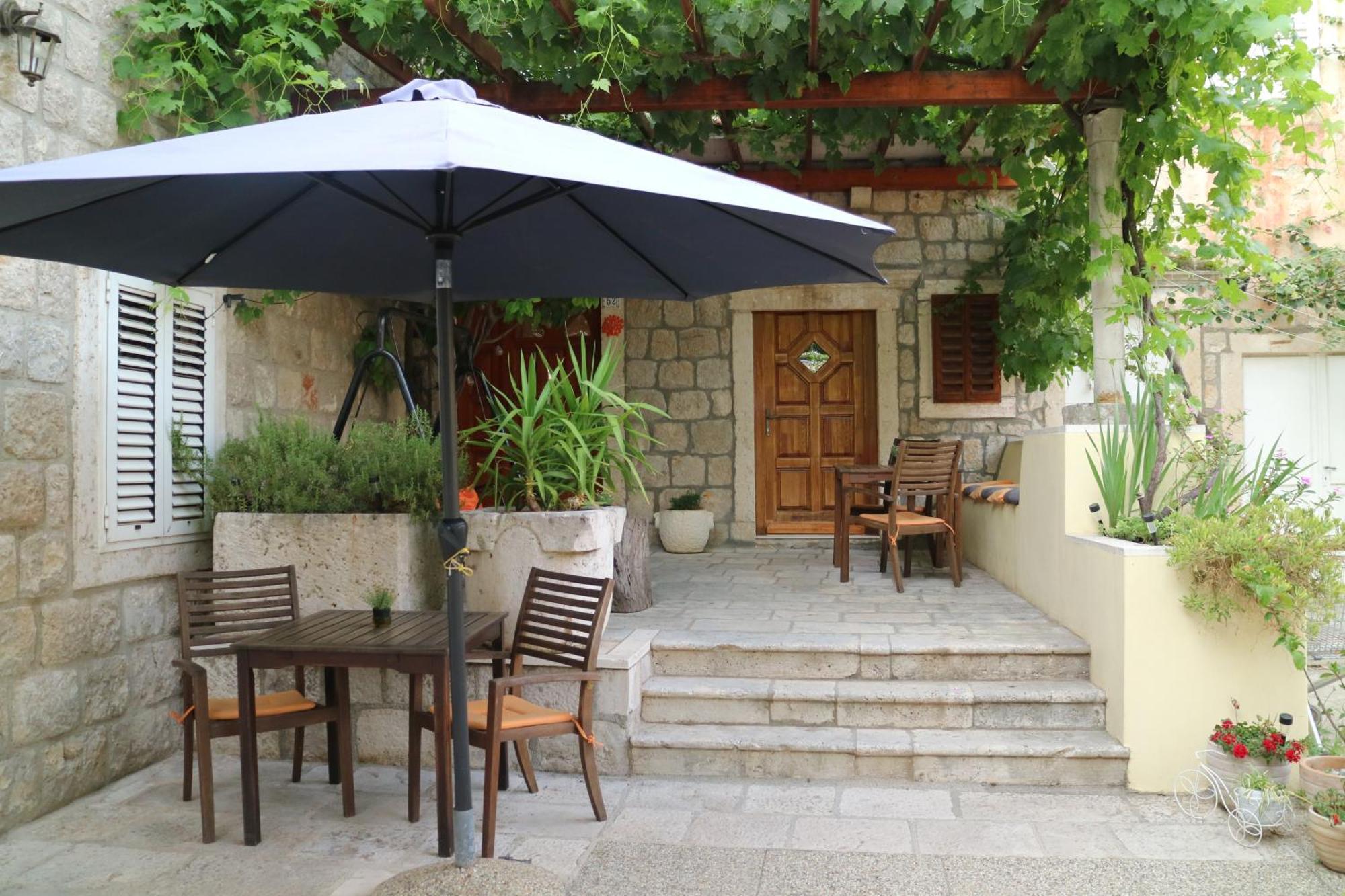& Lela, Sipan Island * Sipanska Luka (Sipan)